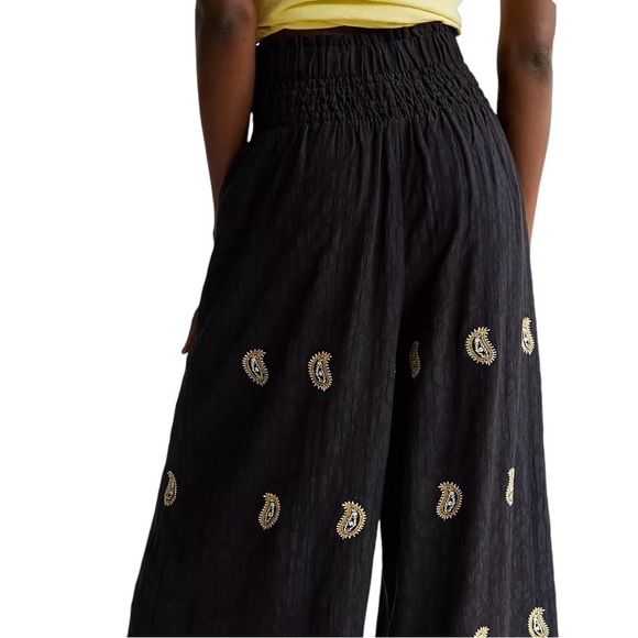Anthropologie Smocked Wide-Leg High-Rise Embroidered Pants 100% Cotton Women's M - Picture 4 of 16